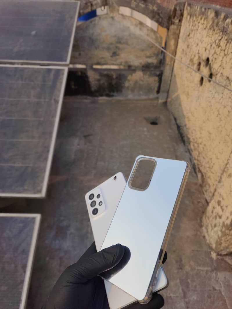 Samsung a73 5g

                                                            alt=