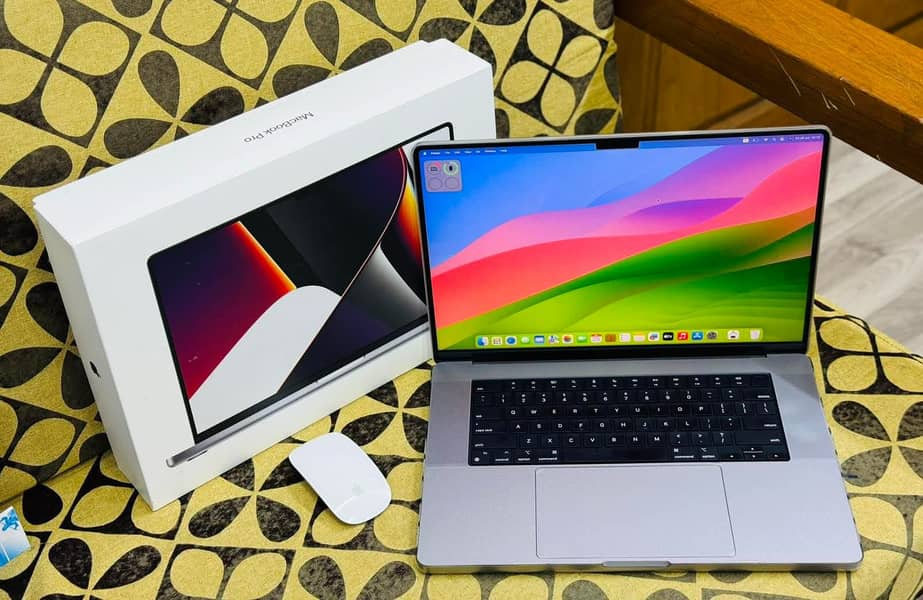 MacBook Pro M3 Pro 14"  - 32Gb Ram 512Gb SSD for 100% original

                                                            alt=