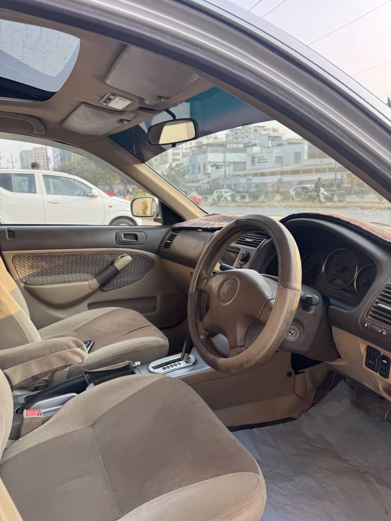 Honda civic vti oriel prosmatec in mint condition

                                                            alt=