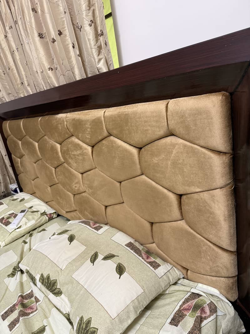 Bed Set//Wooden Bed//Luxury Bed//Double Bed//Bed For sale

                                                            alt=