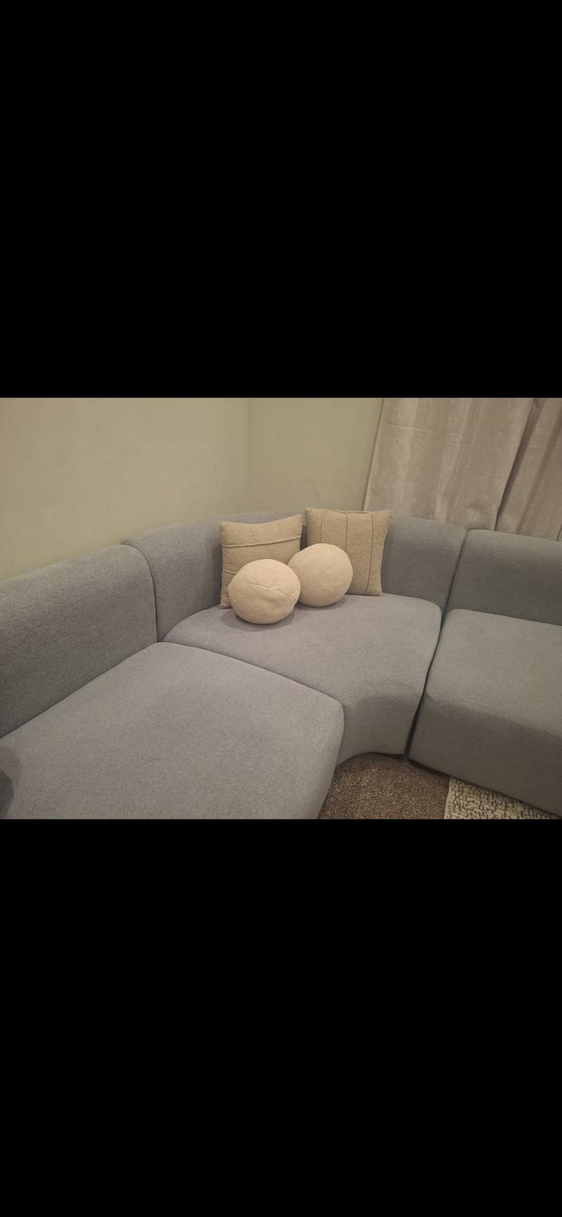 C shaped brand new sofa

                                                            alt=