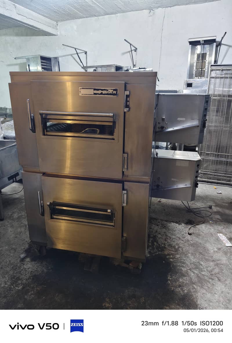 pizza oven conveyor 32 inch belt American brand fresh import

                                                            alt=