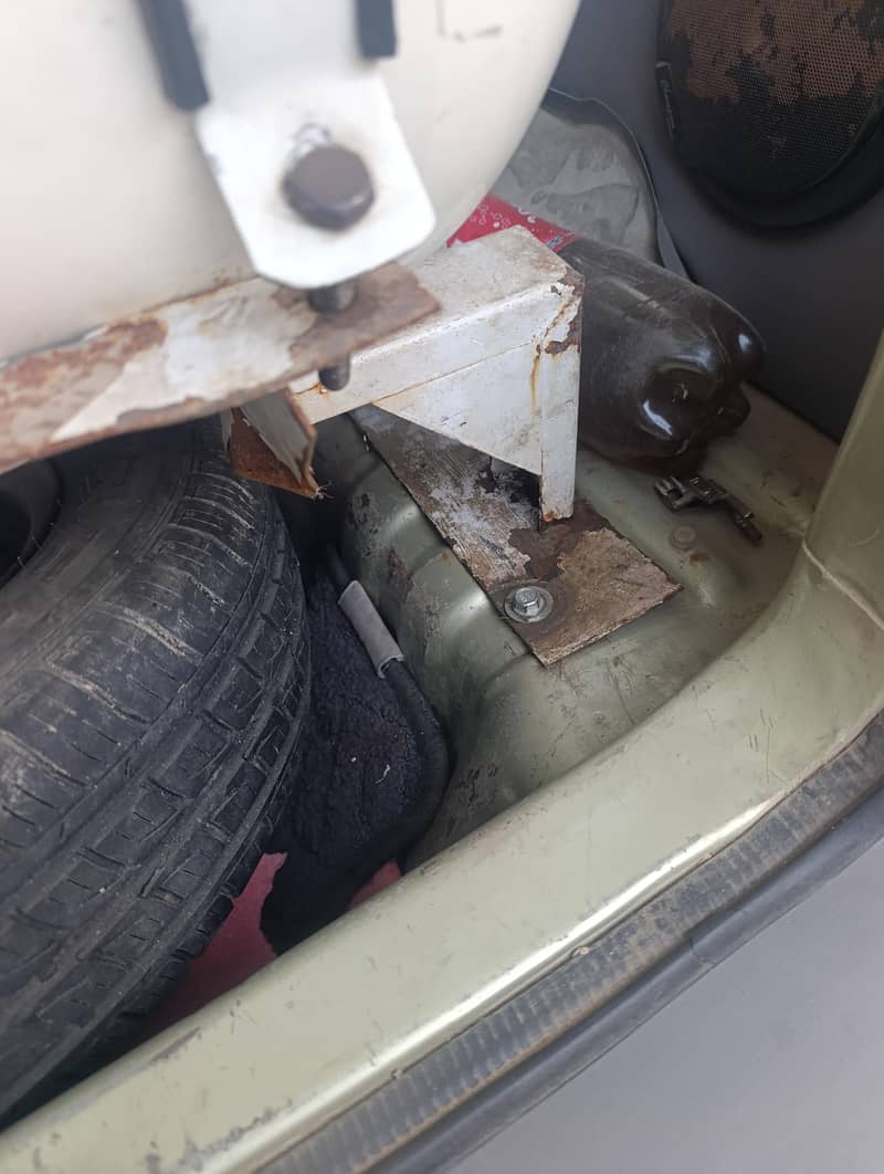 Mehran 2001 Exchange possible

                                                            alt=