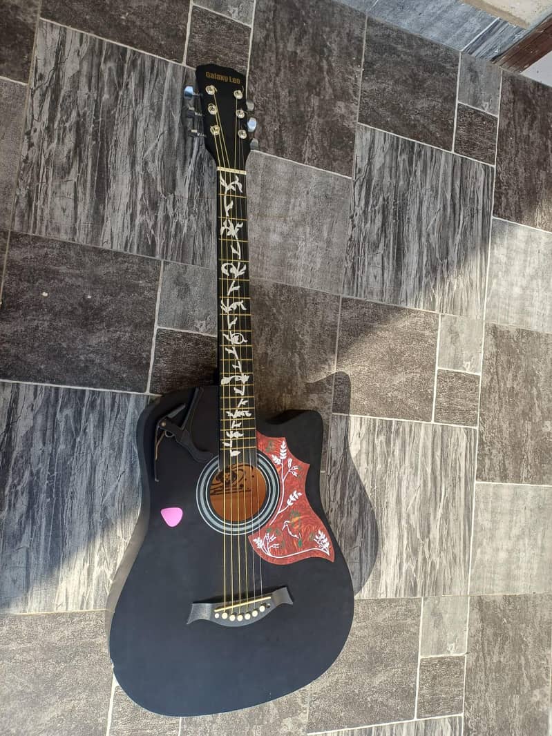 best guitar good condition if you don't wan any accessories then 14.5k

                                                            alt=