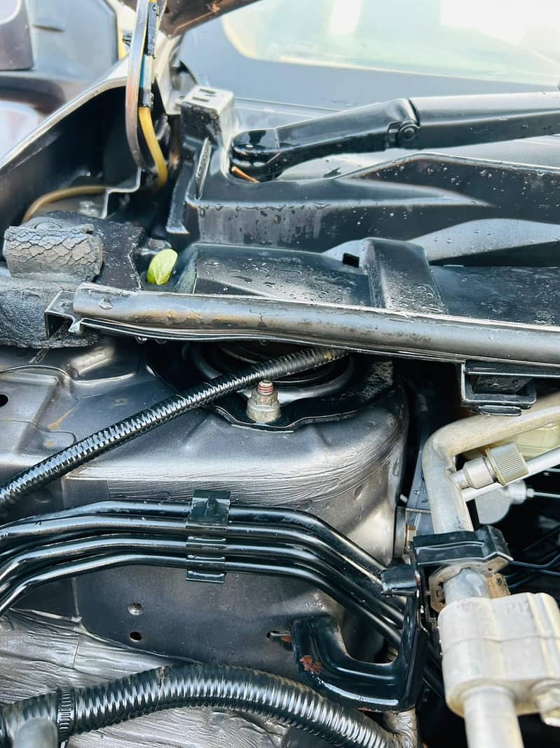 neet & clean car just by & drive

                                                            alt=