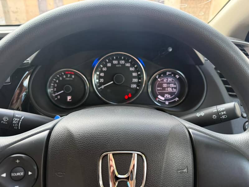 Honda City 1.2L CVT 2025  Model

                                                            alt=