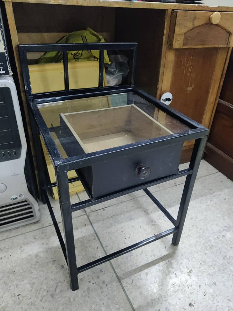 ironrod bed set with mattress

                                                            alt=