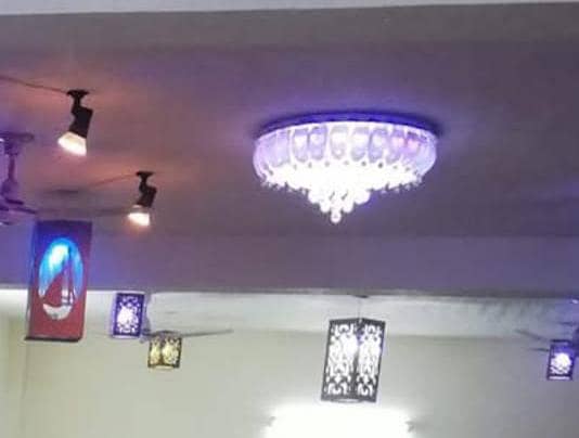 fanuoos, wall hanging, disco lights, spot lights

                                                            alt=