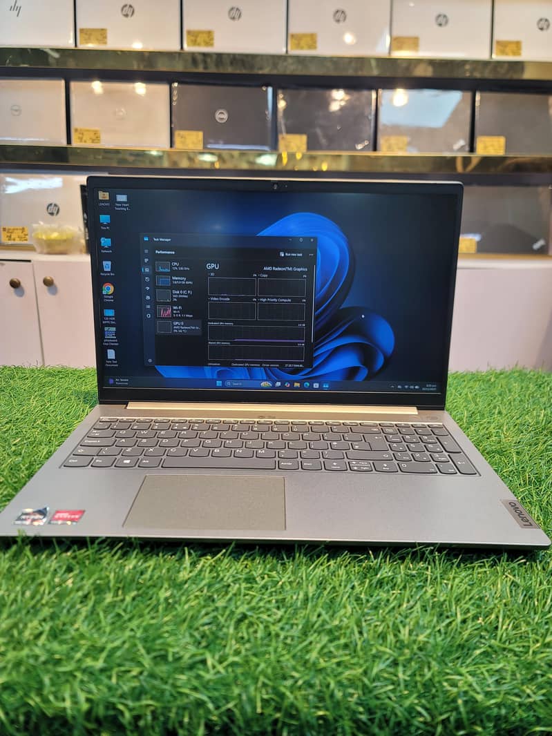 Lenovo | 20VG Ryzen 7 4700U 2GB Dedicated Graphics | imported laptop

                                                            alt=