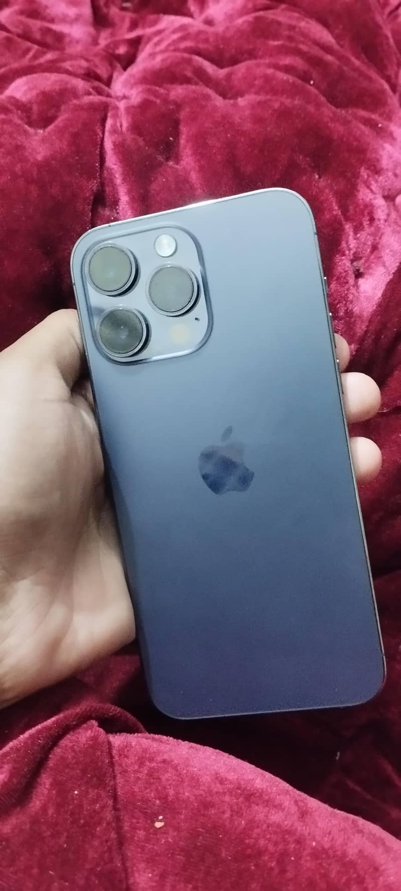 iphone 14 pro max jv 128GB

                                                            alt=