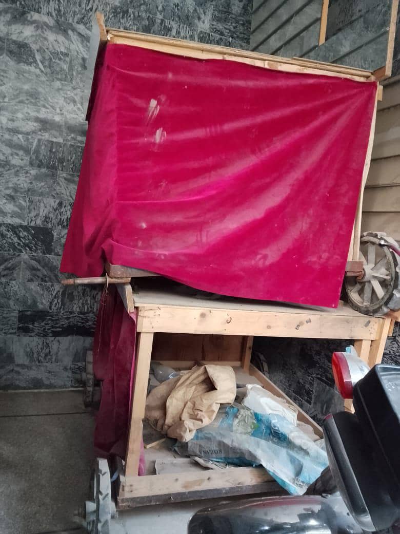 2 customize jewelry counters mirror &wood

                                                            alt=