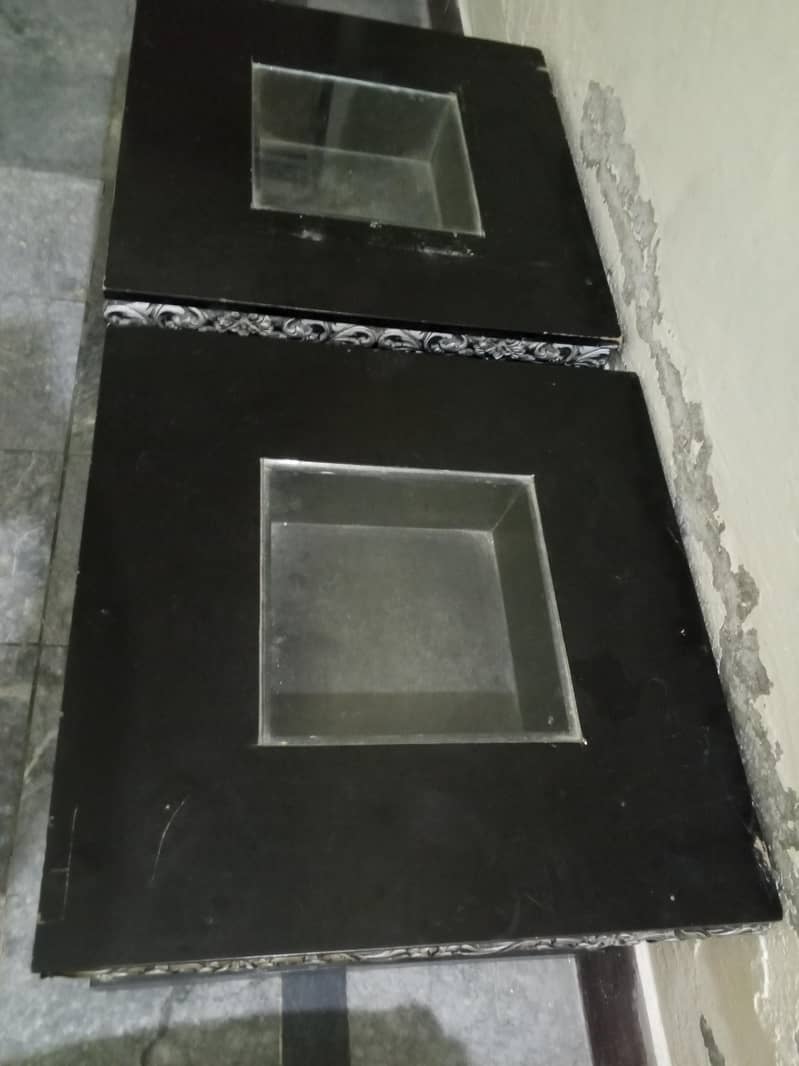 sofa. set with table

                                                            alt=