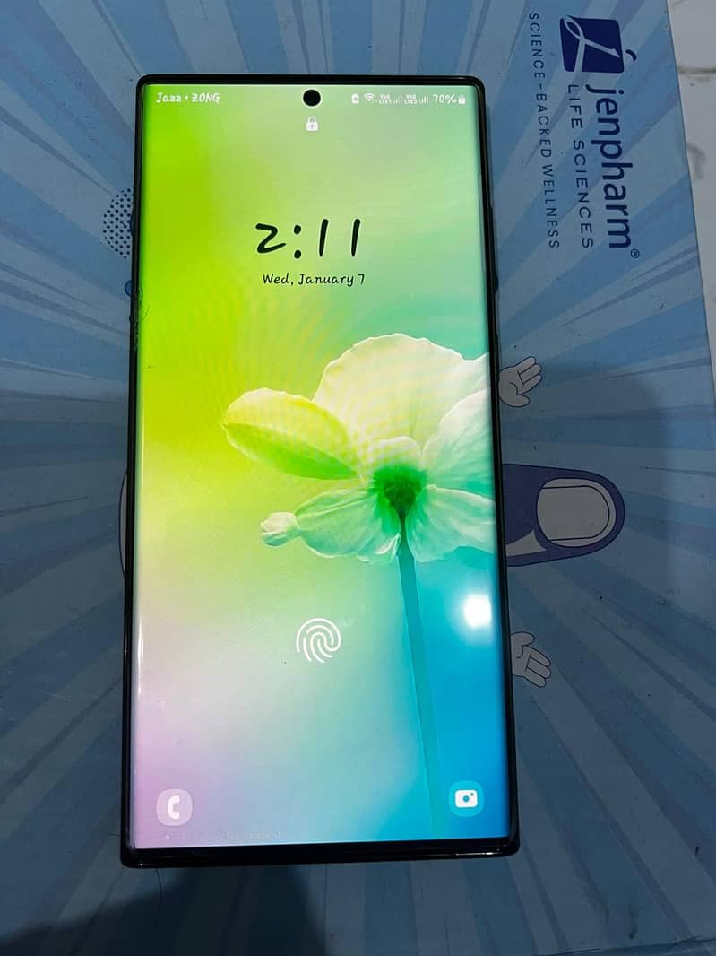 Samsung S22 Ultra

                                                            alt=