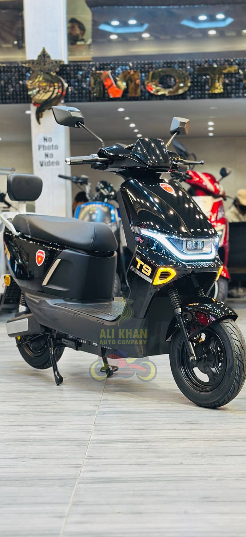 METRO YADEA EVEE AIMA RAMZA SCOOTY SCOOTER GENZ T9 Sport Girls boy

                                                            alt=