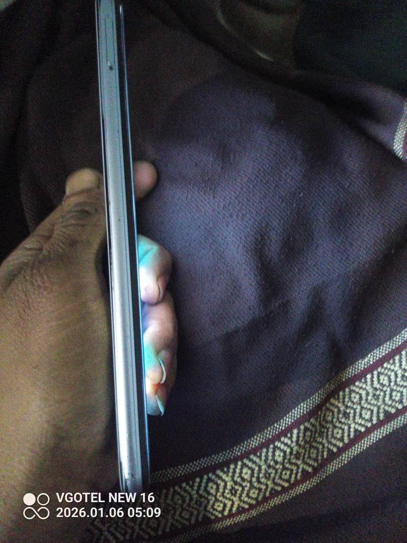 vivo y. 20,4 64 gilas tota wa he tora sa Baki koi masla NH he ok mobil

                                                            alt=