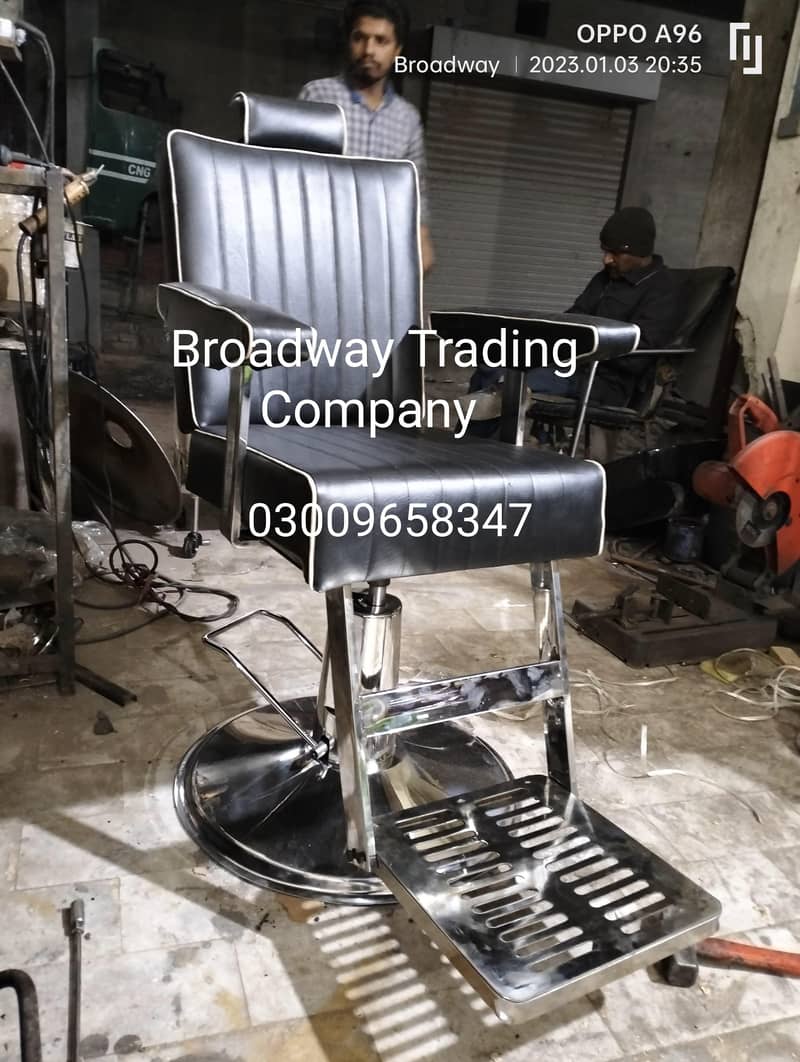 salon chair/Saloon chair/hydraulic chair/cutting chair/Barber chair/

                                                            alt=