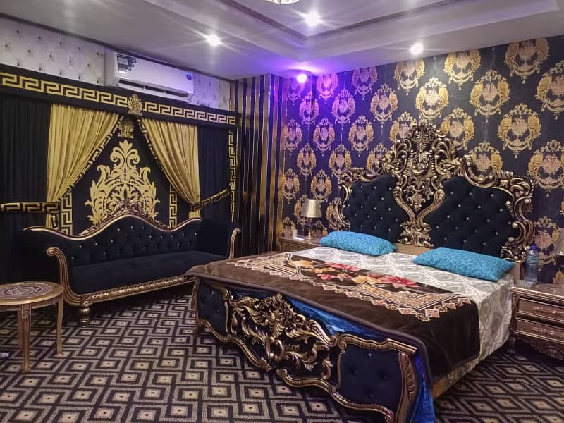 Par Day and short Time One BeD Room appaertment Available Bahria Town Phase 6 and 4 family apartment any time available

                                                            alt=