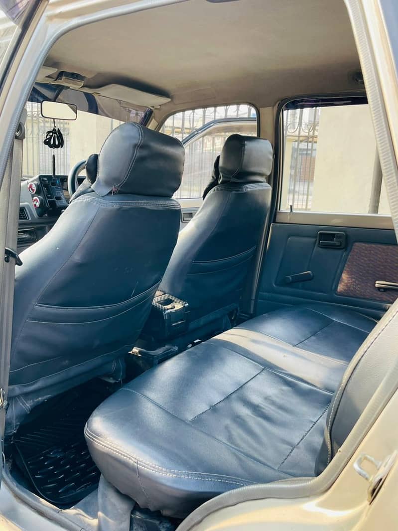 Suzuki Mehran VXR 2015/ Euro 2

                                                            alt=