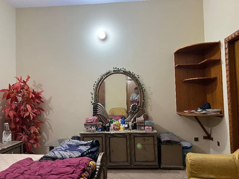 10 Marla Single Storey House For Sale In Amir Town Harbanspura Lahore

                                                            alt=