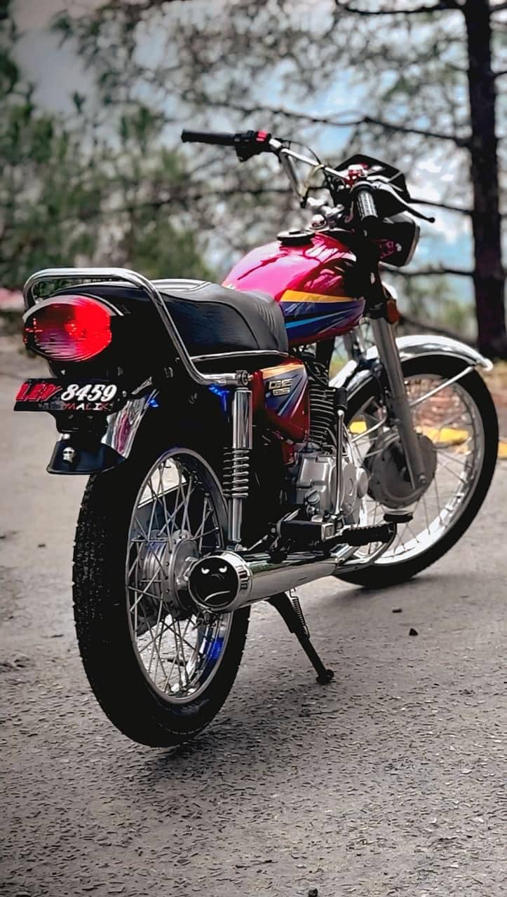 Honda 125 CG

                                                            alt=