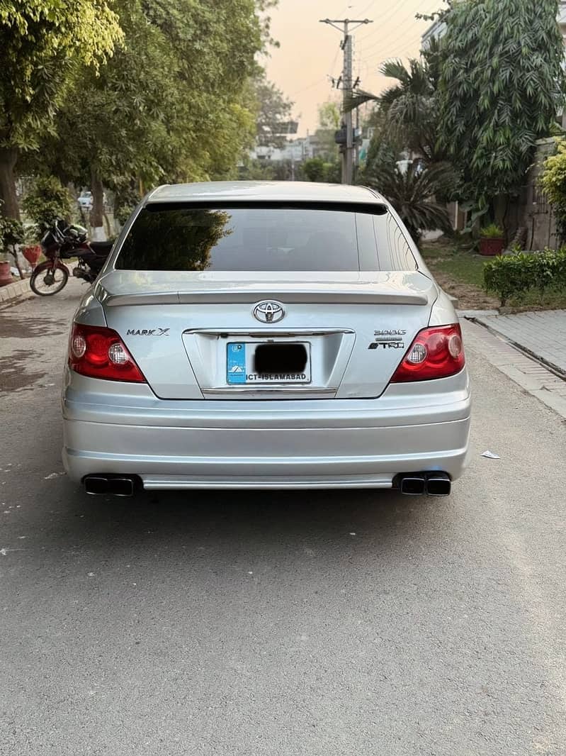 Toyota Mark X 300G Premium 2005

                                                            alt=