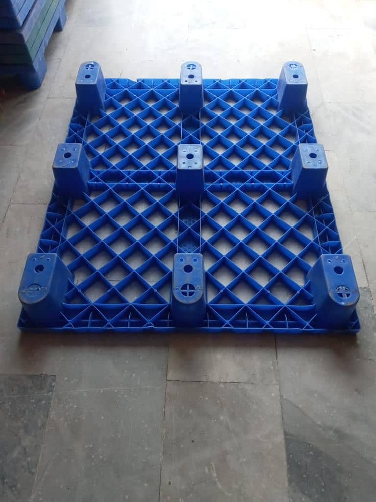 Heavy Industrial Pallets |Plastic Pallets |starting price 2500 to 500

                                                            alt=