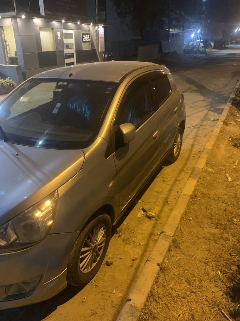 Mitsubishi Mirage 2013/2016

                                                            alt=