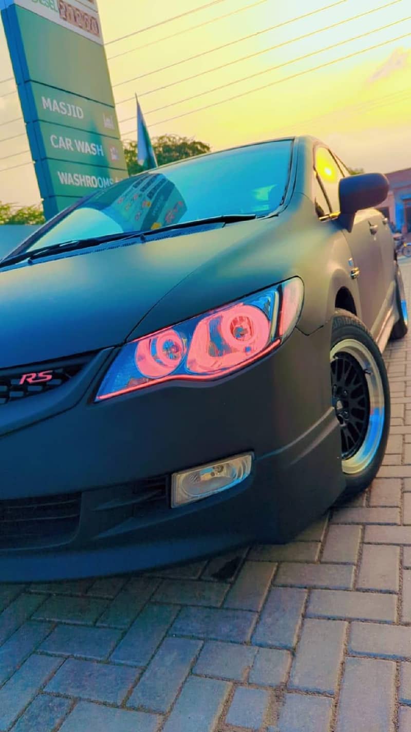 Honda civic 2007

                                                            alt=