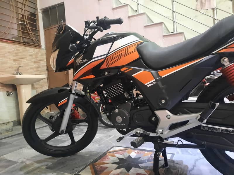 Honda | CB 150F |  Model 2023 | *03445154744* | Good Condition | 10/1

                                                            alt=