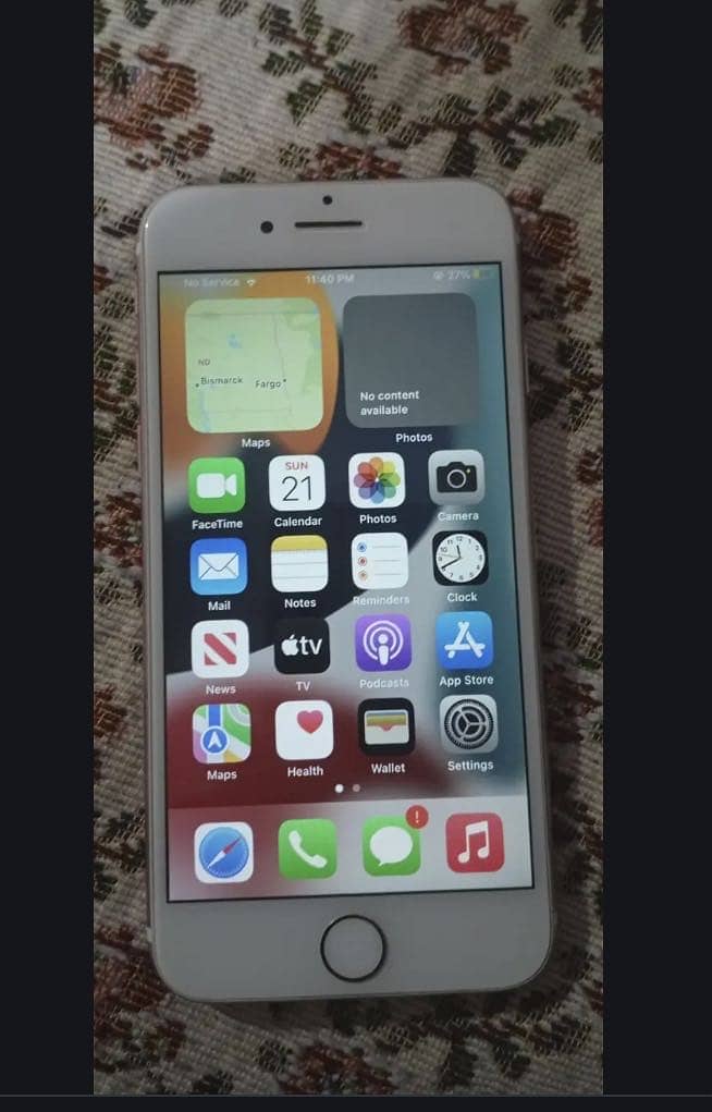 iPhone 7

                                                            alt=