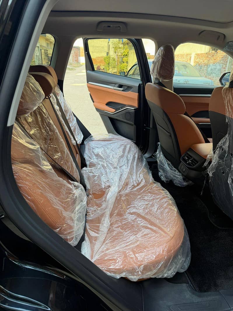 HAVAL H6 1.5T HEV 2025

                                                            alt=