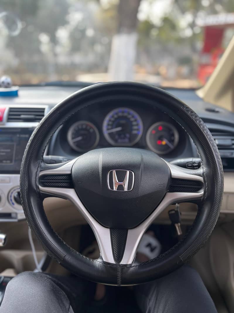 Honda City 1.3 prosmatec

                                                            alt=