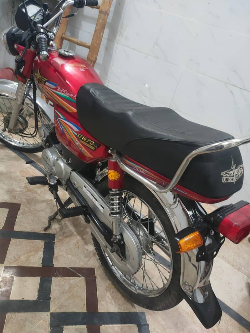 union star bike 70 cc 2024

                                                            alt=
