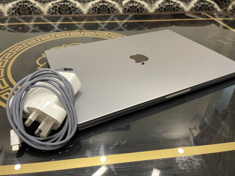 Apple Macbook Pro M1 2021,16 Inches,32GB Ram 1 TB SSD, 16 Core GPU

                                                            alt=