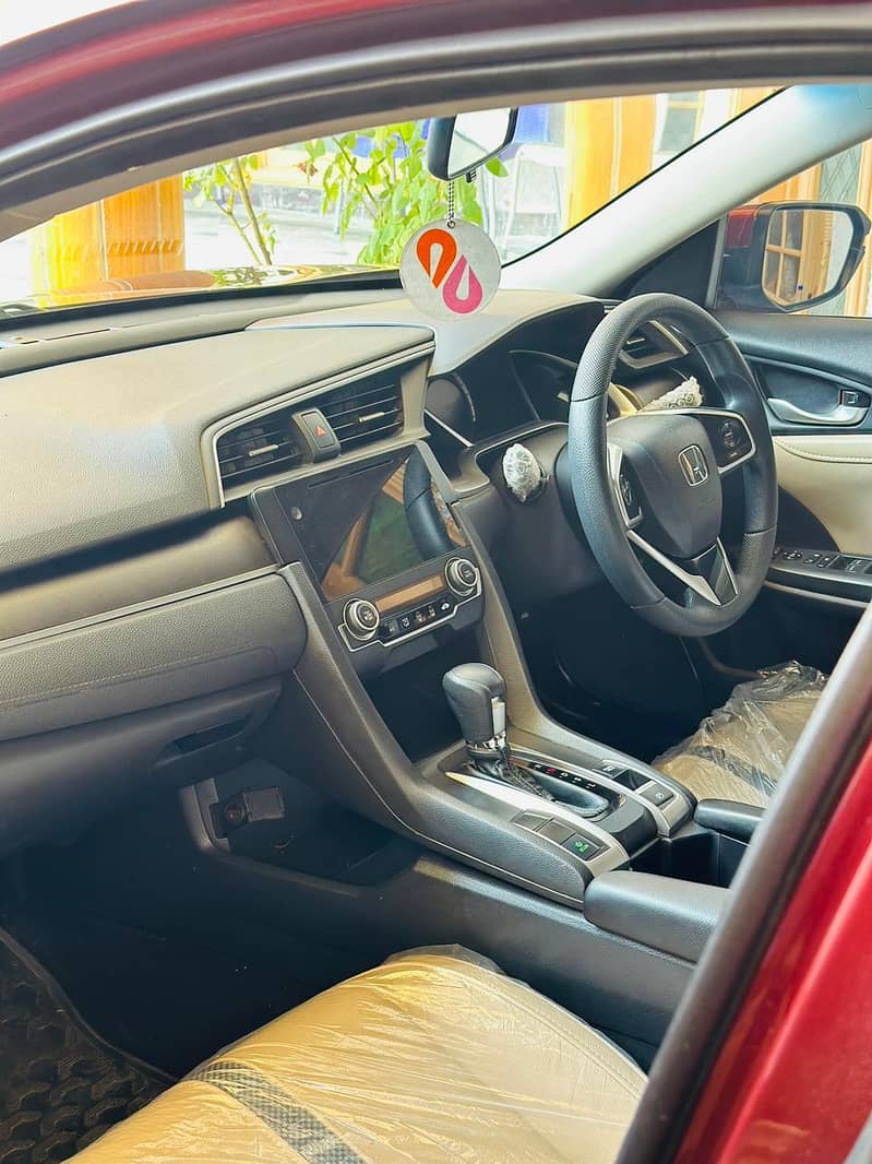 honda civic 2021

                                                            alt=