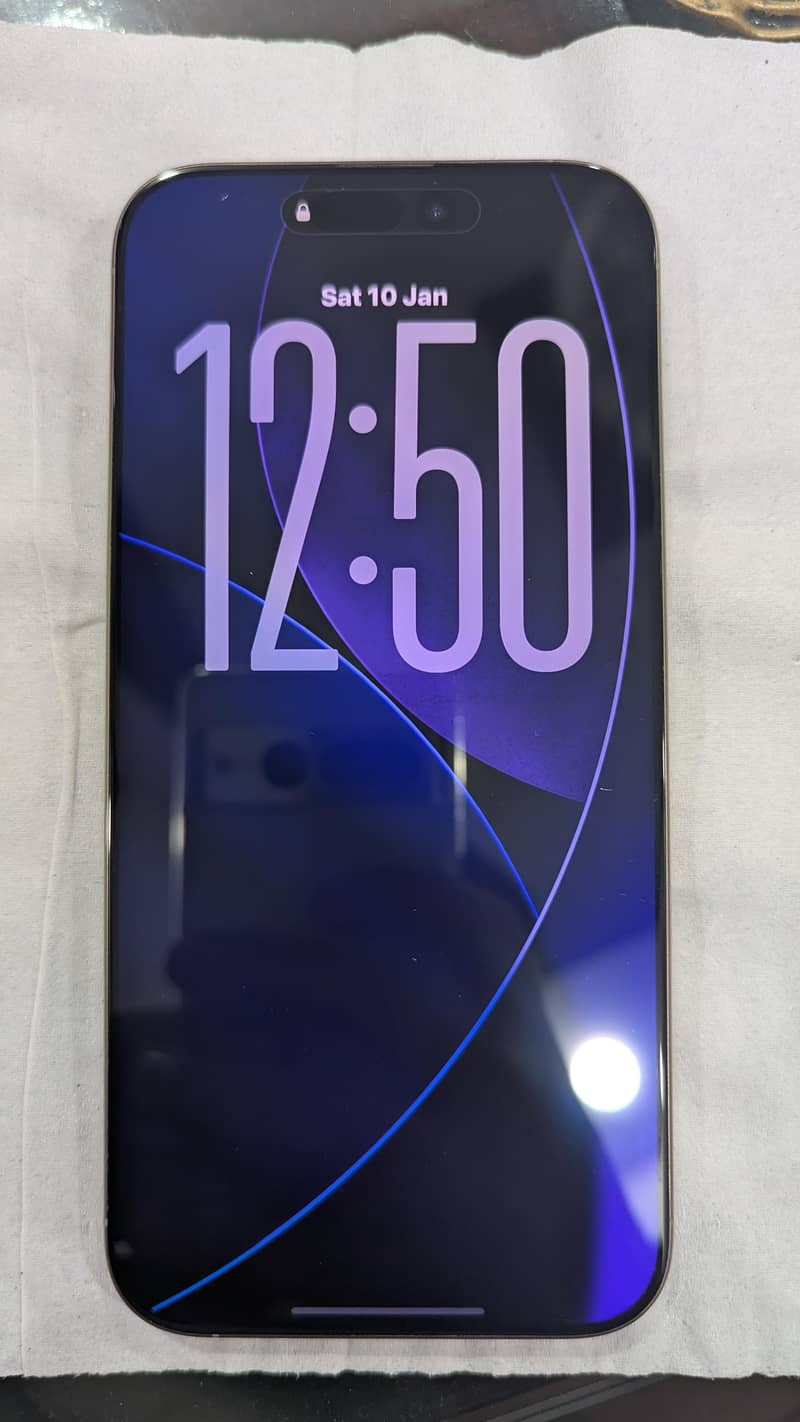 Iphone 16pro max jv  256 gb

                                                            alt=