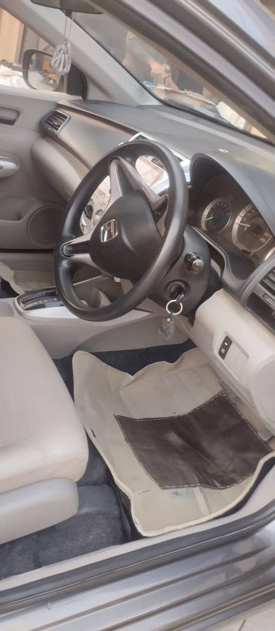 Honda City

                                                            alt=