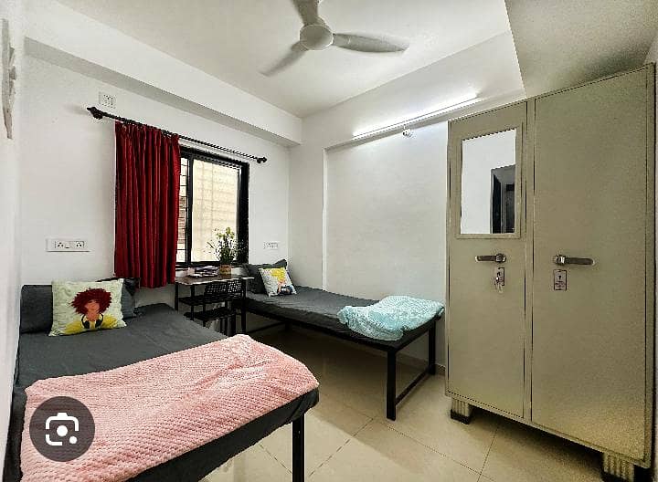 Full Room available for Rent. E-11 Islamabad

                                                            alt=