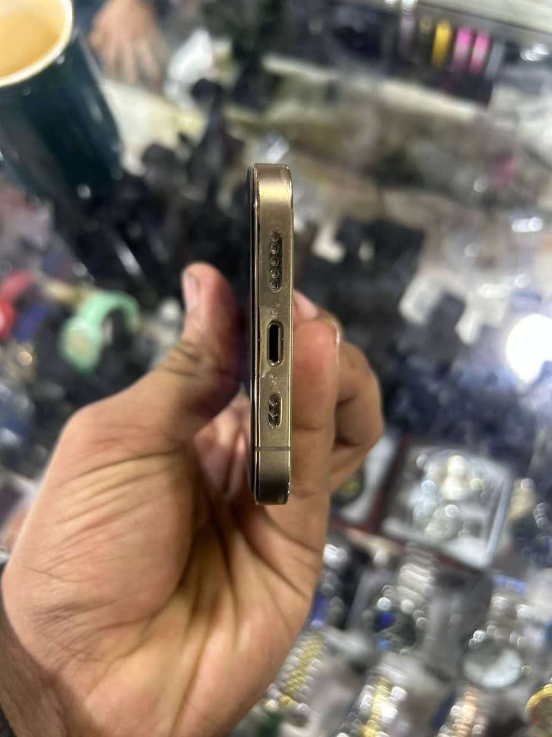 iphone 12 pro for sale

                                                            alt=