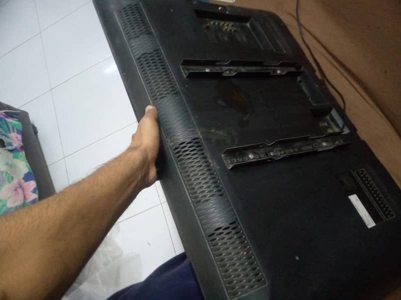 Sony Bravia Lcd

                                                            alt=