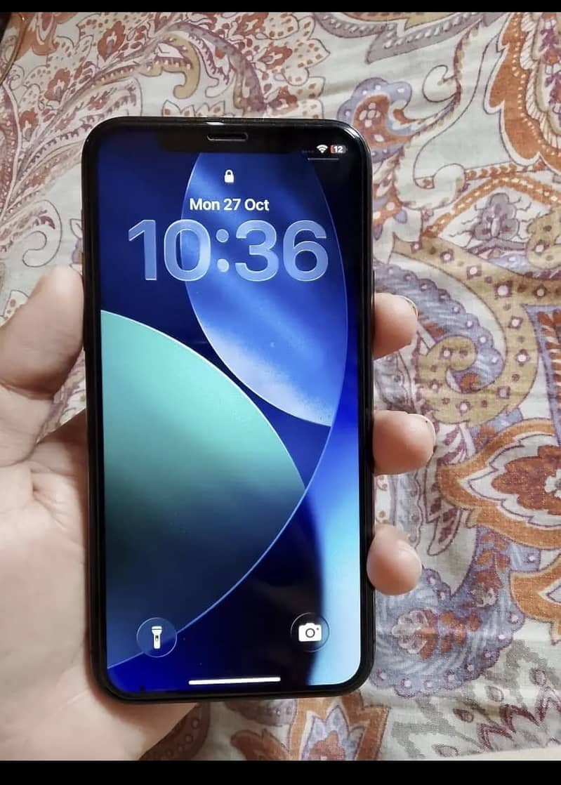 Apple iPhone 11 Pro Max

                                                            alt=