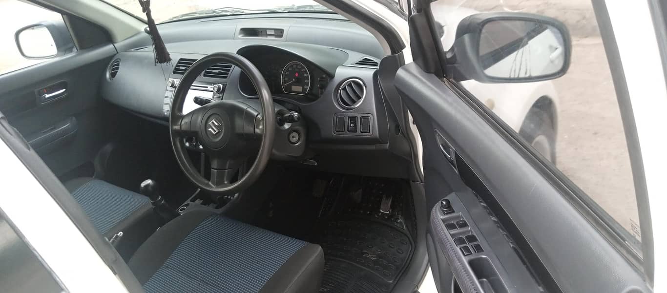 Suzuki swift

                                                            alt=