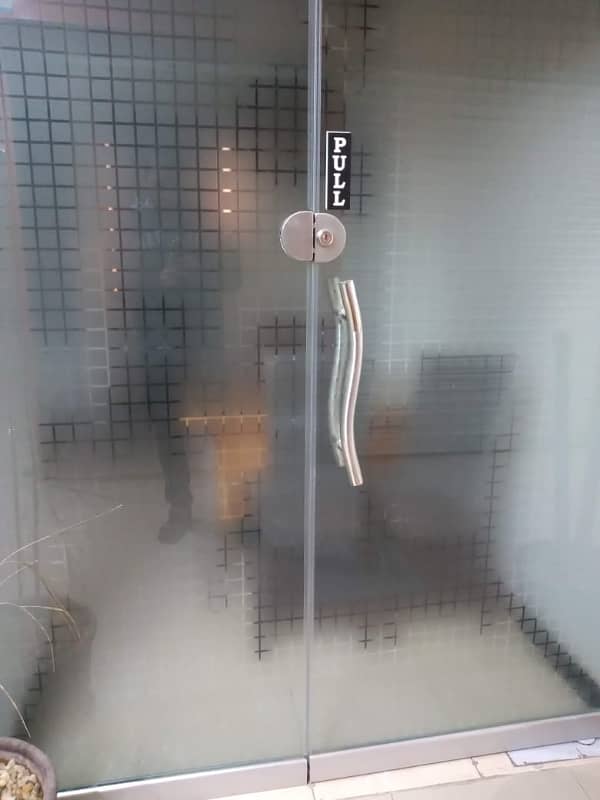 Small Corporate Offices

                                                            alt=