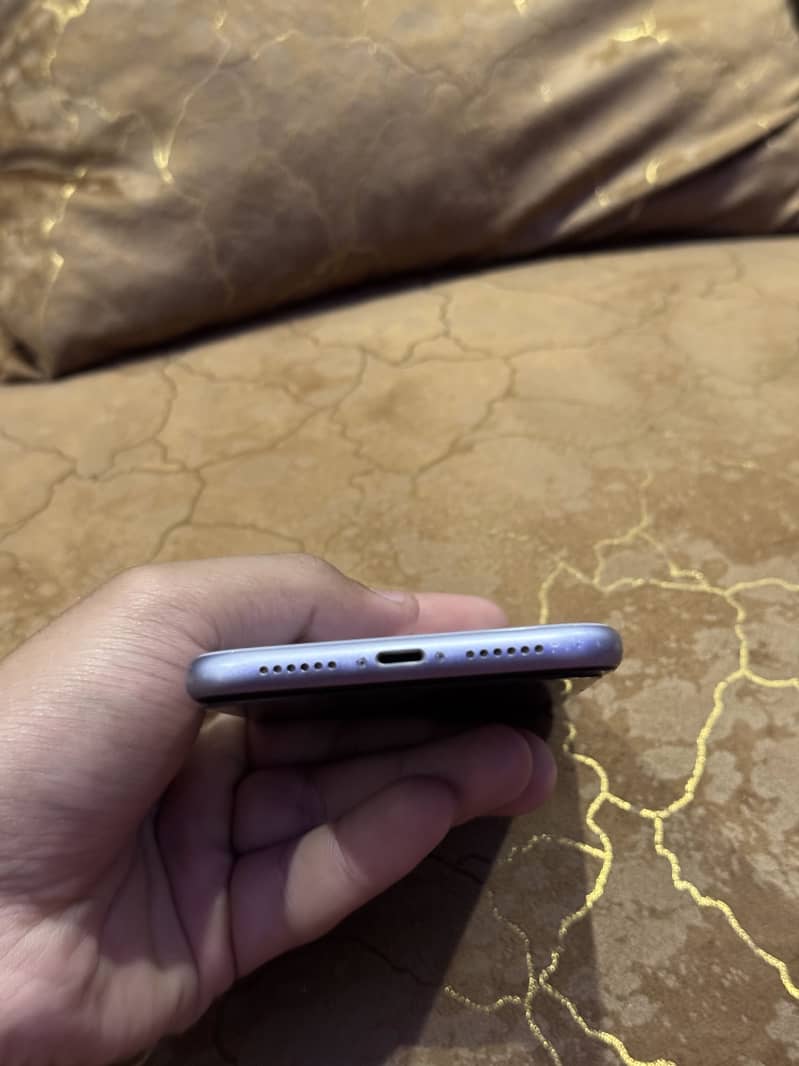 11 factory unlock water pack 64gb 72 health all ok 2 month esim time h

                                                            alt=