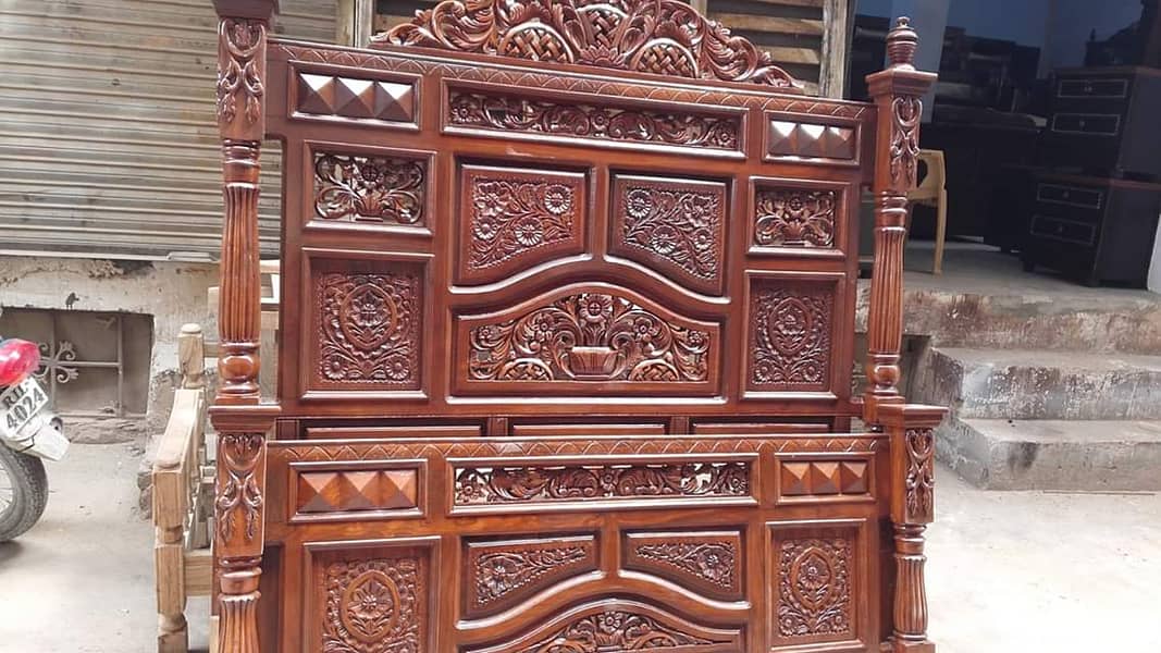 Bed/Double bed/single bed/king size bed/wooden bed/polish bed

                                                            alt=