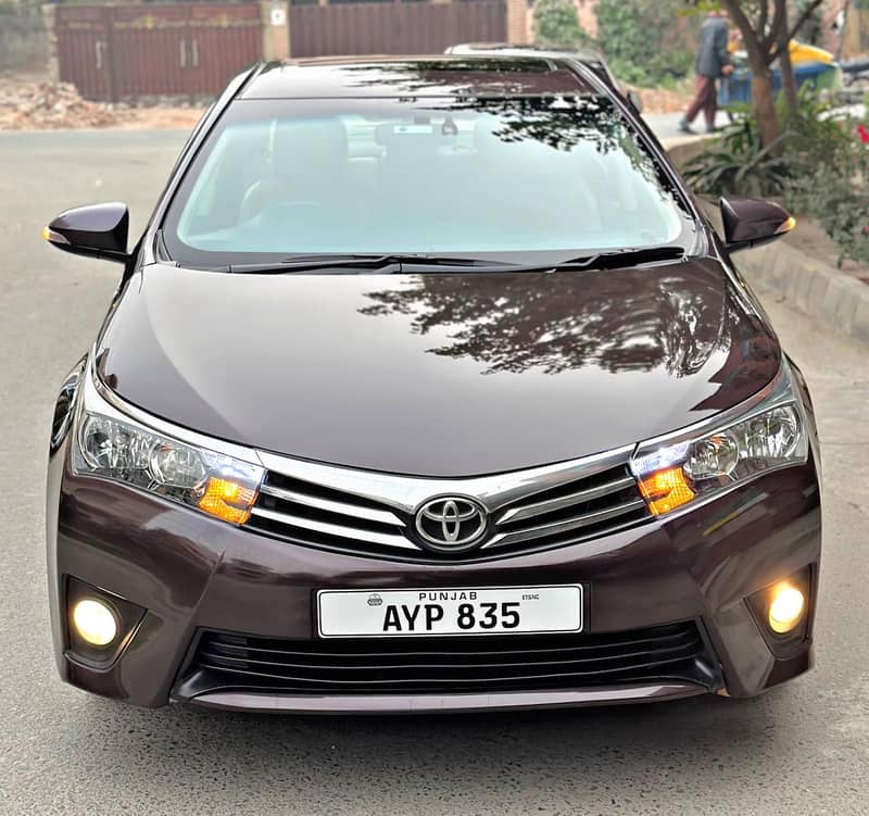 Toyota Altis Grande 2014

                                                            alt=