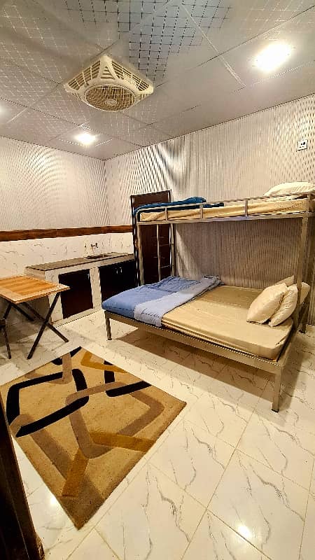 Furnished Room With Shared Kitchen

                                                            alt=