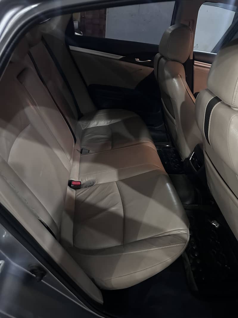 Honda Civic Bank Lease

                                                            alt=