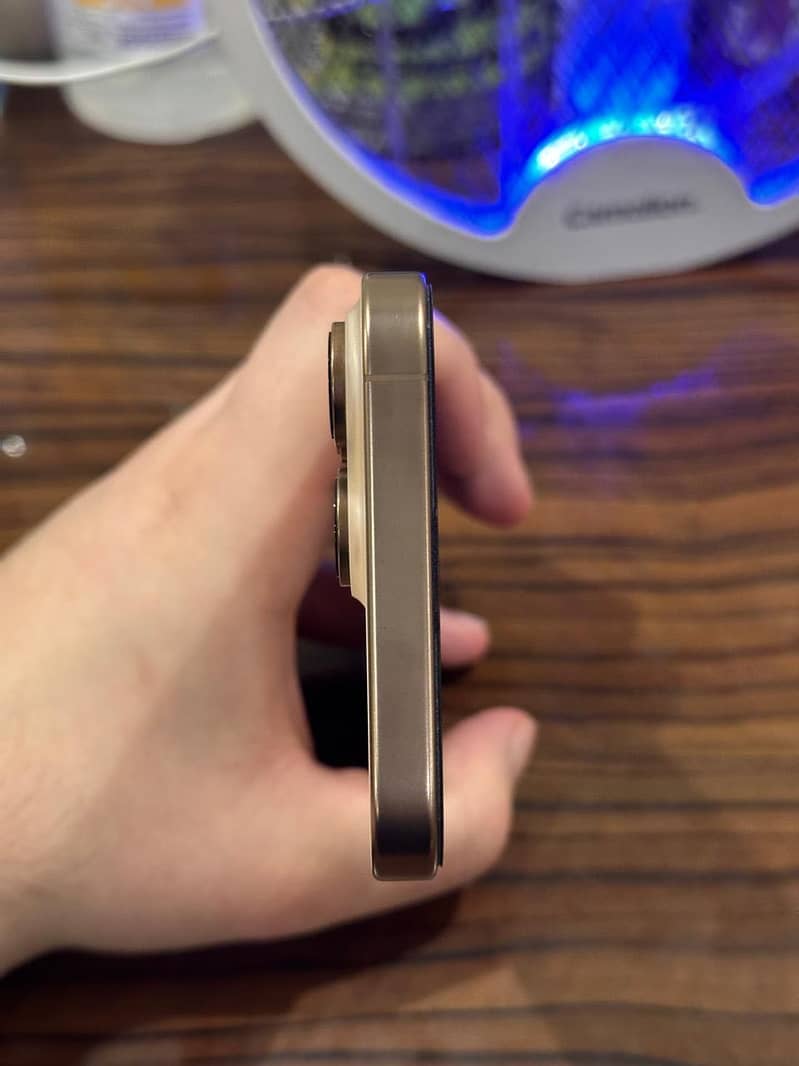 iPhone 16 Pro Max 256GB  NonPTA

                                                            alt=