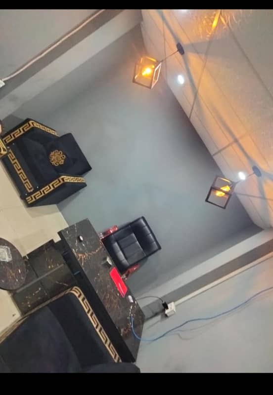 Vip fully furnished office for rent

                                                            alt=